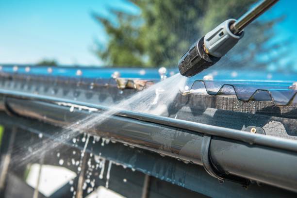 Why Choose Our Certified Pressure Washing Experts for Your Project Needs in Longmont, CO?