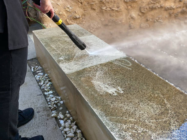 Best Sidewalk Pressure Washing  in Longmont, CO